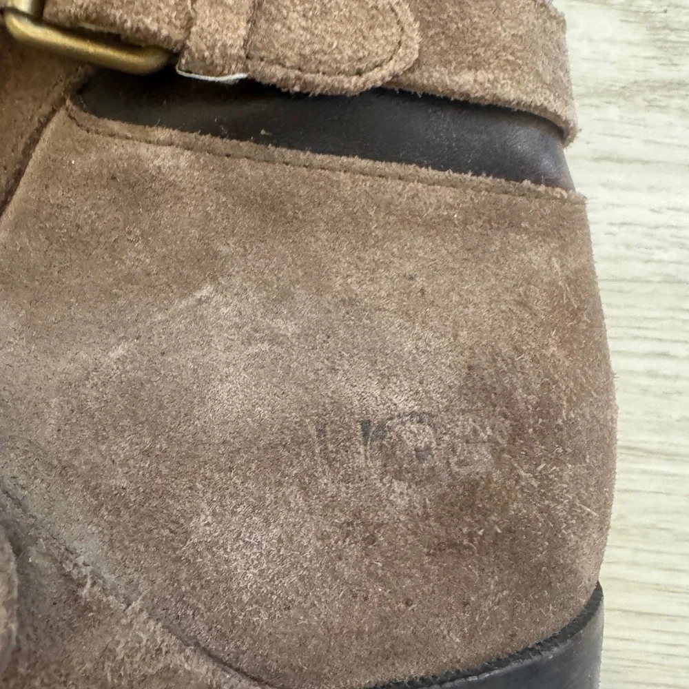 UGG Brown Boots with Suede Finish